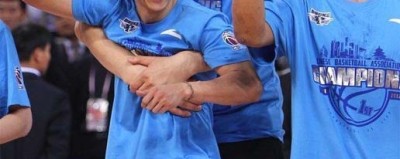 传奇的回响：两代中国长城的精神交接——姚明悼念穆铁柱逝世