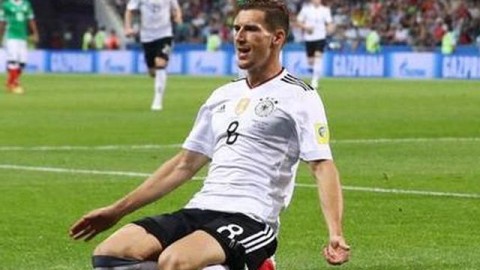 第62分钟，奥利塞送助攻，迪亚斯破门完成双响，拜仁4-1霍芬海姆