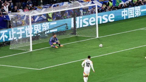 马特乌斯认可用“躲猫猫踢法”评价布兰特，维尔茨必须避开“窗户纸思想”