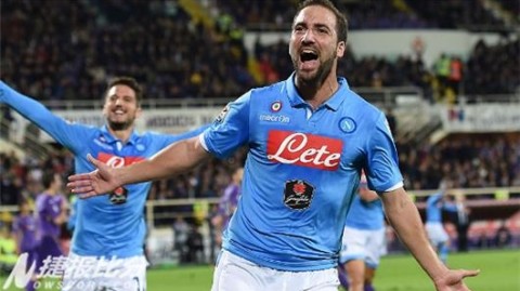 本菲卡2-0那不勒斯：欧冠主场魔咒破灭，穆里尼奥的“葡式防反”给孔蒂上了一课