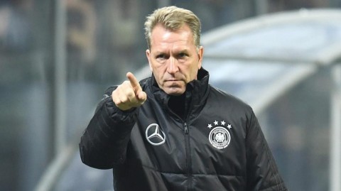 德国经纪人协会回应萨默尔批评：球员没有经纪人是脱离现实的