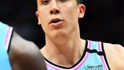 天堂到地狱就一节！公牛这21分惊天逆转，直接把热火从榜首 dreams 拉回现实