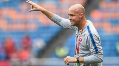 温瑞博这一仗，打得莫雷加德摔拍子踢球？重庆冠军赛的冷门背后藏着啥